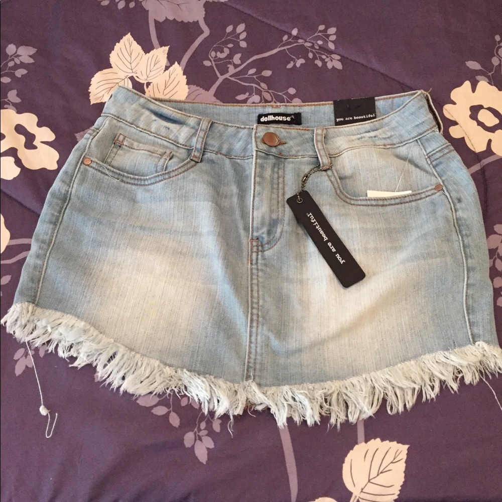 Dollhouse denim skirt
